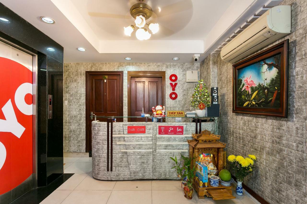 Oyo 169 New Hotel Thành Pho Ho Chí Minh Esterno foto