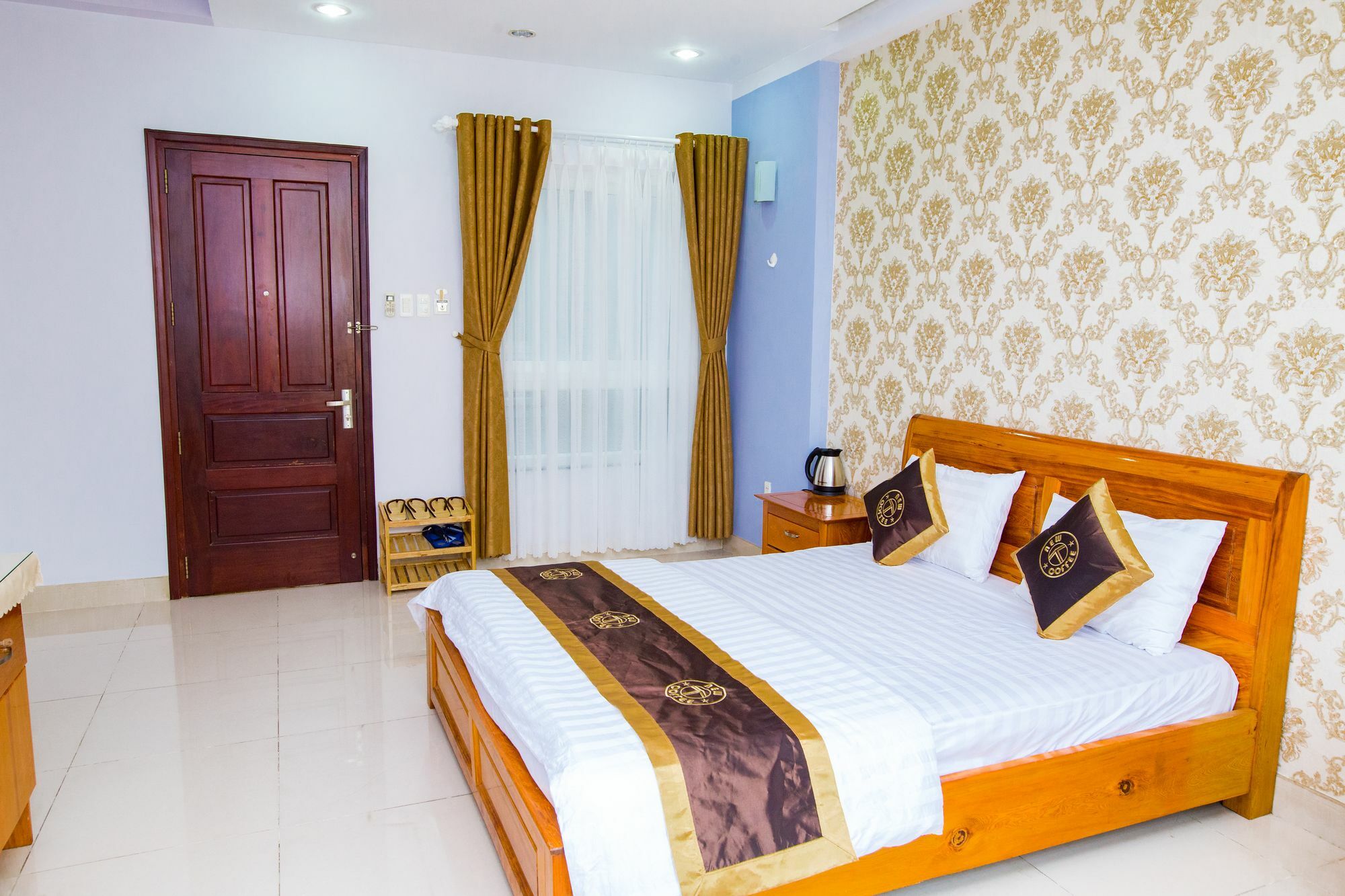 Oyo 169 New Hotel Thành Pho Ho Chí Minh Esterno foto